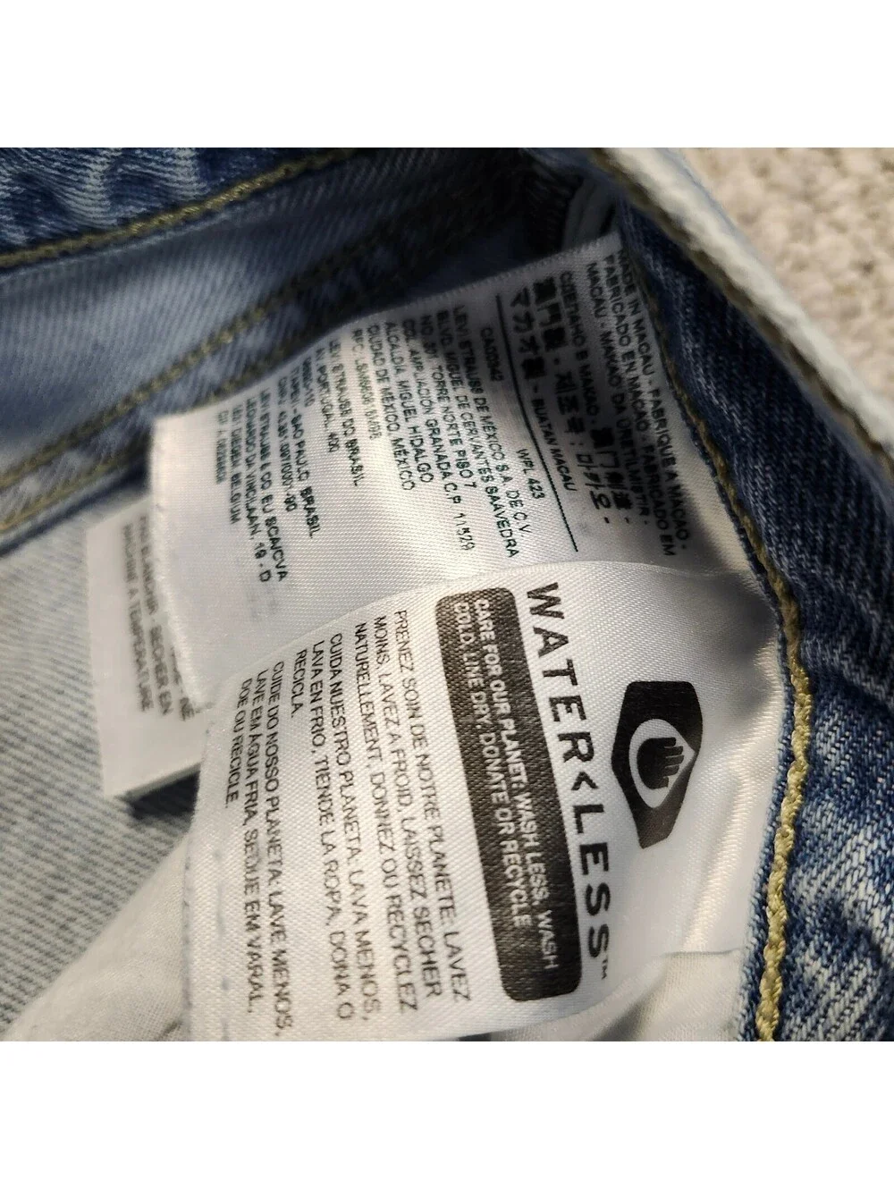 Levi's Low Pro Straight Light Wash Blue Denim Jeans Size 26